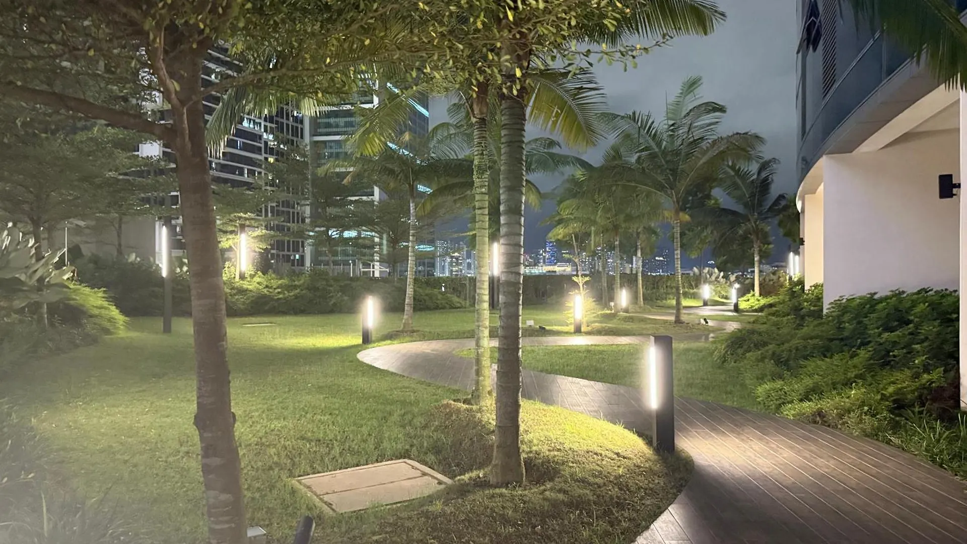 דירה קואלה לומפור Eaton Residences Klcc By Arban